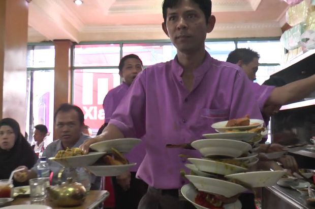 Manatiang Piriang, Seni...