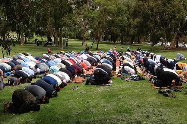 Muslim dan Kristen Australia...