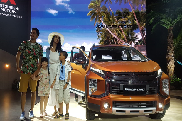 Nissan Ariya Crossover...