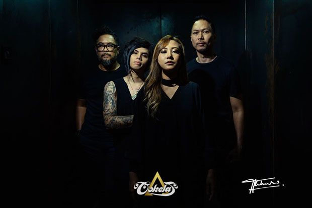 Ditinggal Jackline,...