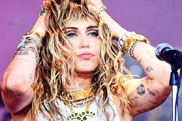 Miley Cyrus Janji Siapkan...