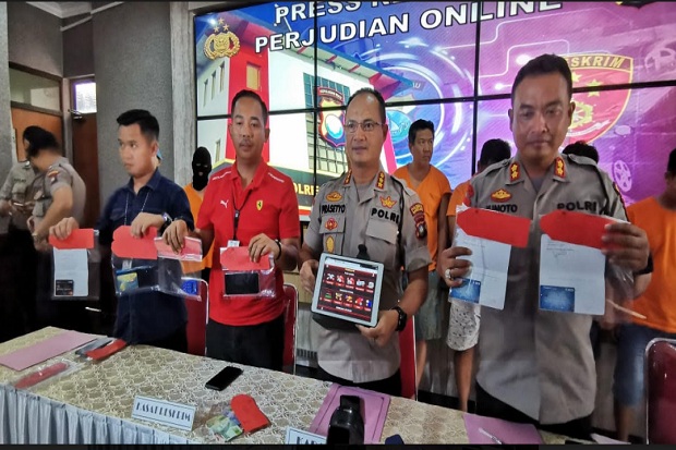 Polresta Barelang Tangkap...