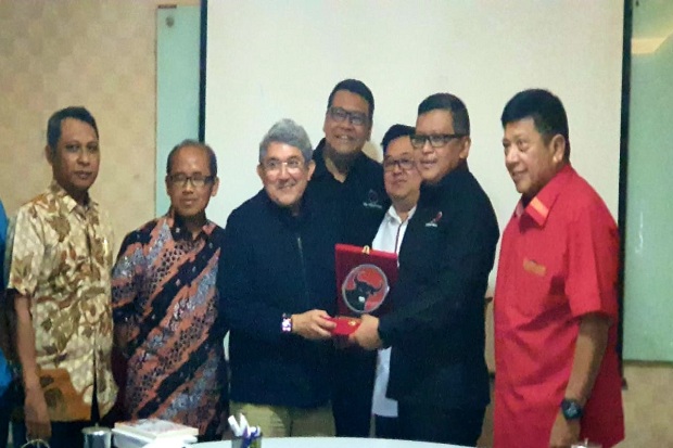 PDIP Bertekad Bangun...
