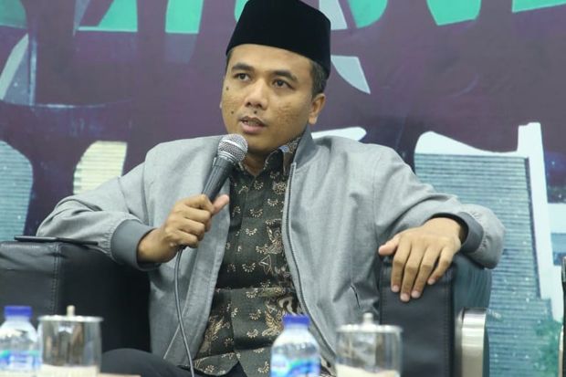 KPK Tangkap Komisioner...