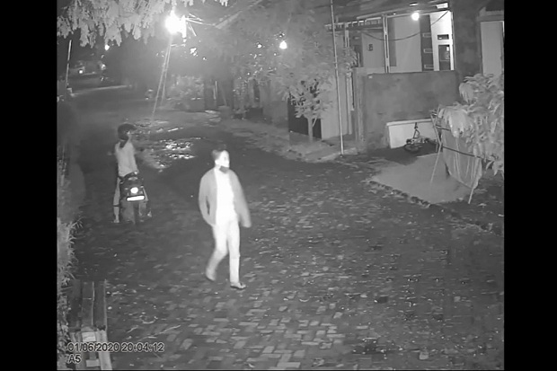 Terekam CCTV, Ini Tampang...
