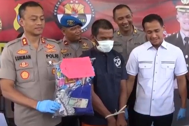 Bejat, Kakek di Kediri...
