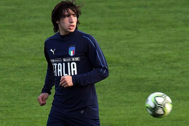 Inter dan Juventus Berebut...
