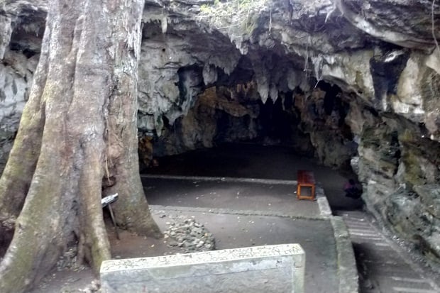 Goa Rancang Kencono,...