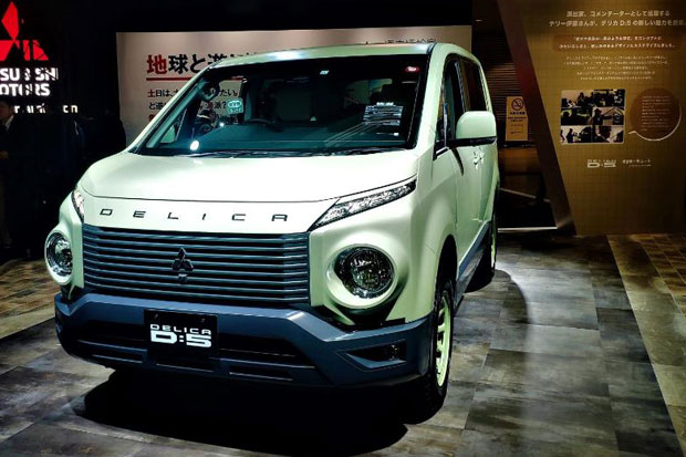 Barisan Mobil Mitsubshi...