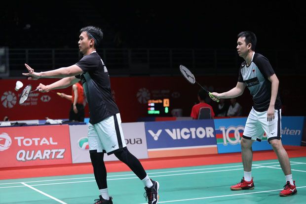 China Amankan Dua Gelar,...