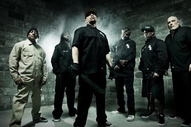 Band Metal Besutan Rapper...
