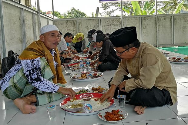 Begibung, Tradisi Adat...