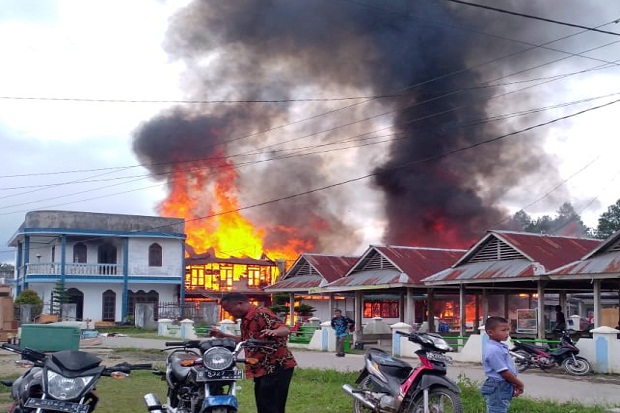 9 Rumah di Taput Sumut...