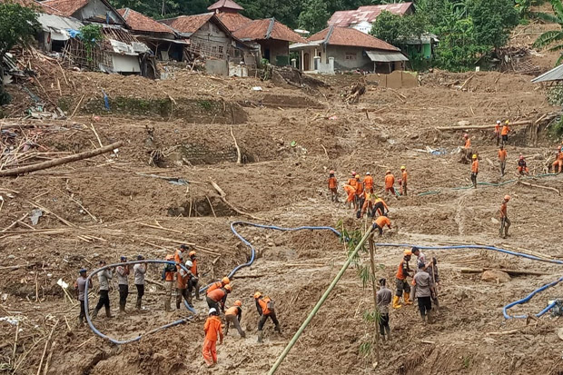 2 Desa Masih Terisolir,...