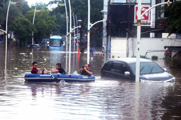Soal Banjir, DPRD Minta...