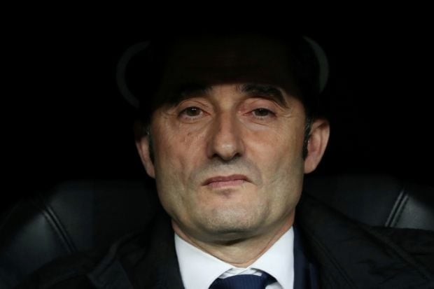 Dipecat Barcelona, Ernesto...