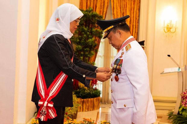 Pemerintah Singapura...