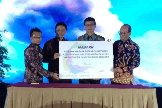 Acuan Premi Gempa Bumi...