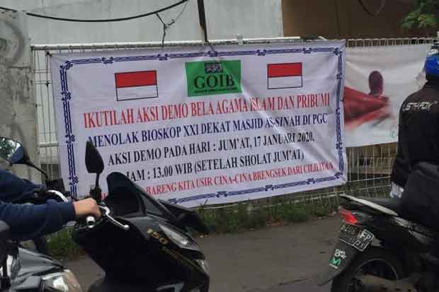 Spanduk Penolakan Bioskop...