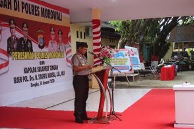 Kapolda Sulteng Resmikan...