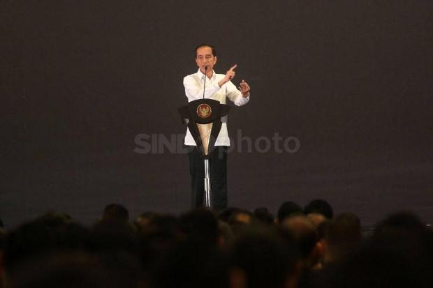 Jokowi Minta DPR Selesaikan...