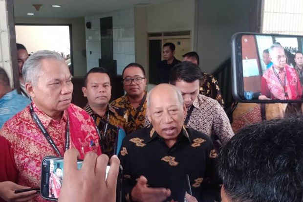 Tim Hukum PDIP Sebut...
