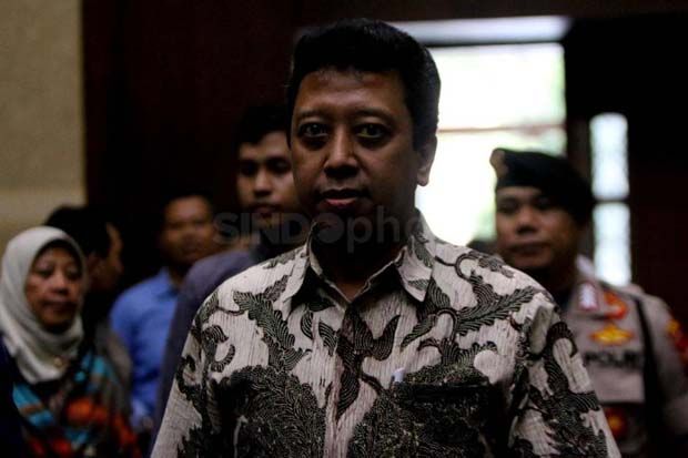 Suap Tak Terbukti, Senior...