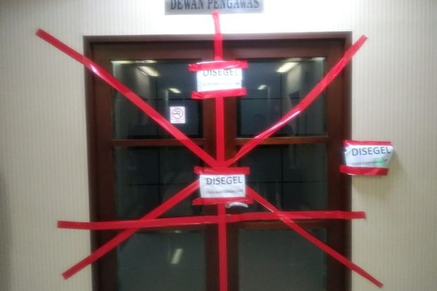 Kisruh TVRI, Karyawan...