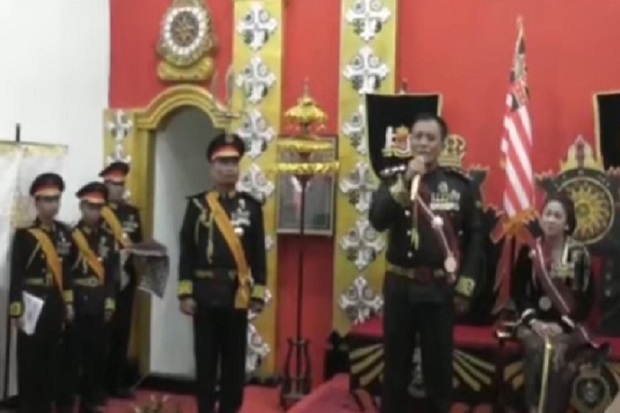 Pengikut Keraton Agung...