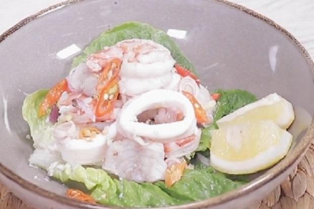 Salad Seafood yang Bisa...
