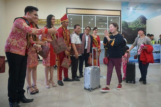 Sambut Imlek, Dua Maskapai...