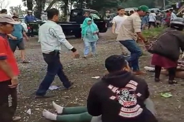 Pemkot Depok Buka Posko...