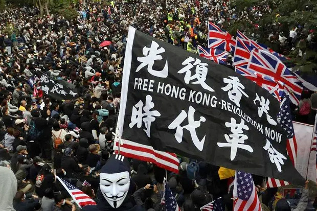 Demonstran Hong Kong...