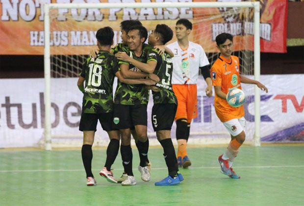 Giga FC Menang Dramatis...