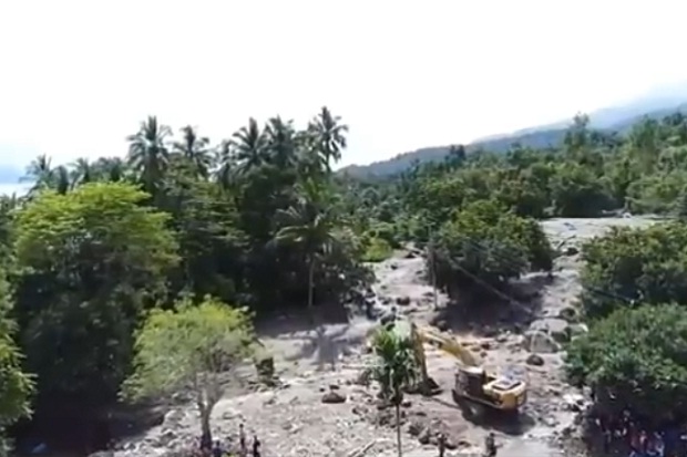 Warga Padang Sawah Direlokasi,...