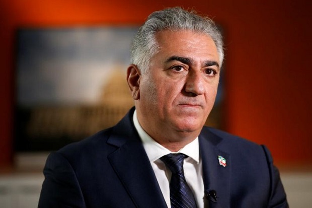 Mengenal Reza Pahlavi,...