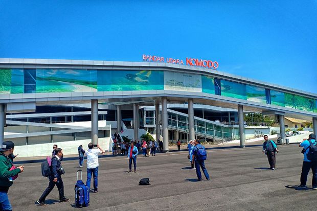 Bandara Komodo Digarap...