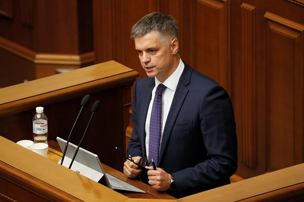 Ukraina Desak Iran Kembalikan...