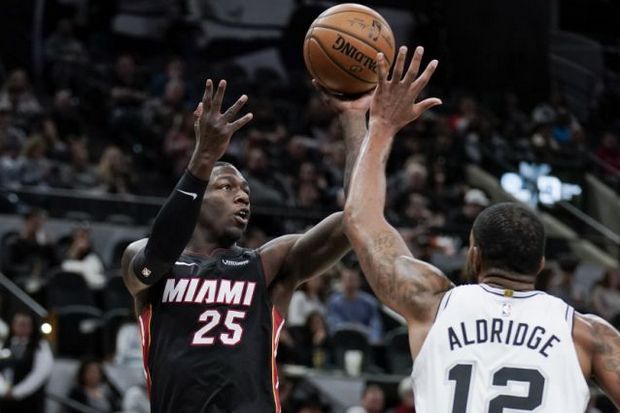 Aldridge dan DeRozan...