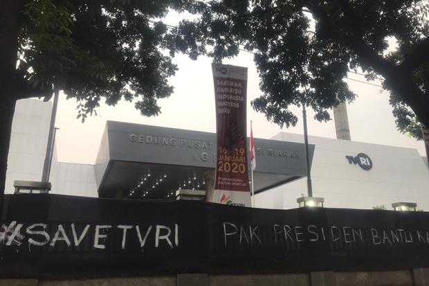 Utang Rp126 Miliar dari...