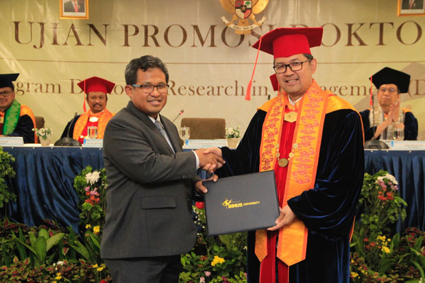 Publikasikan 45 Jurnal...