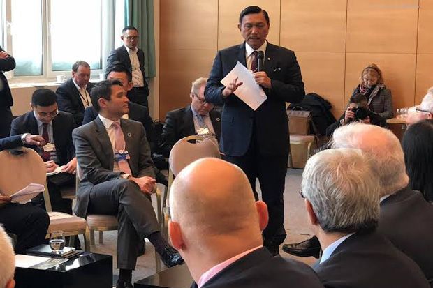 Di WEF Davos, Luhut...
