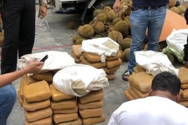 Polres Jakbar Ungkap...