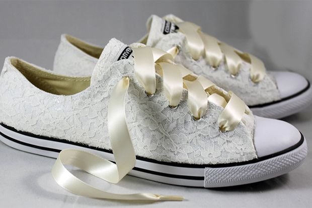 Converse Rilis Sepatu...