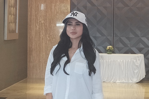Pedangdut Cantik Ini...