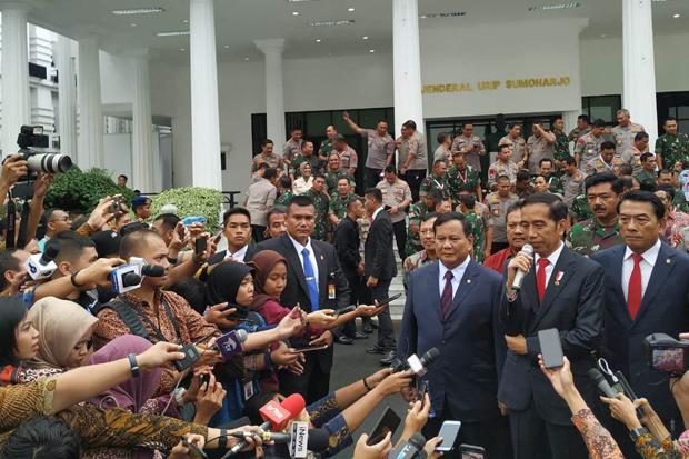 Anggaran Kemhan Paling...