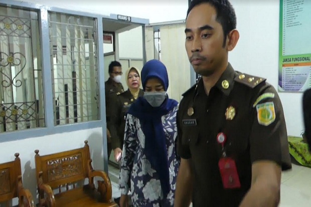 Korupsi Rp1,1 M, Pegawai...