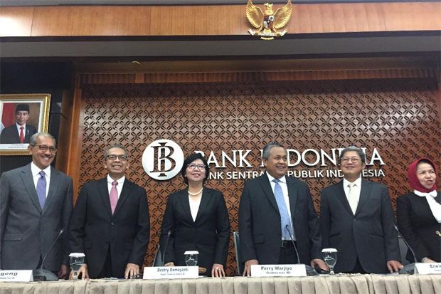 BI Tahan Suku Bunga...