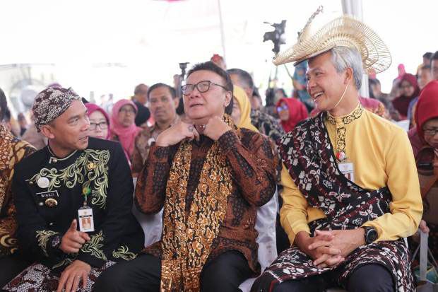 Kenalkan Ragam Budaya,...
