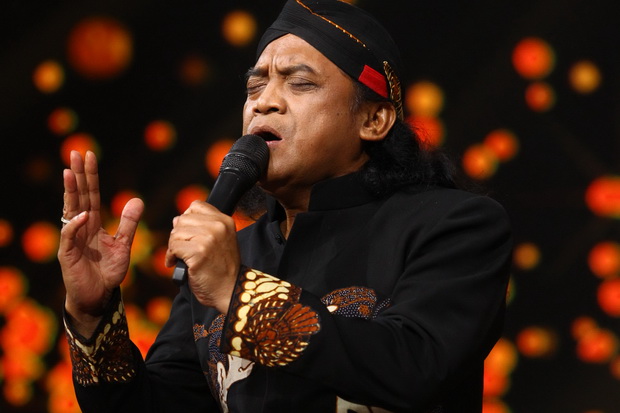 Gelar Konser Intim,...